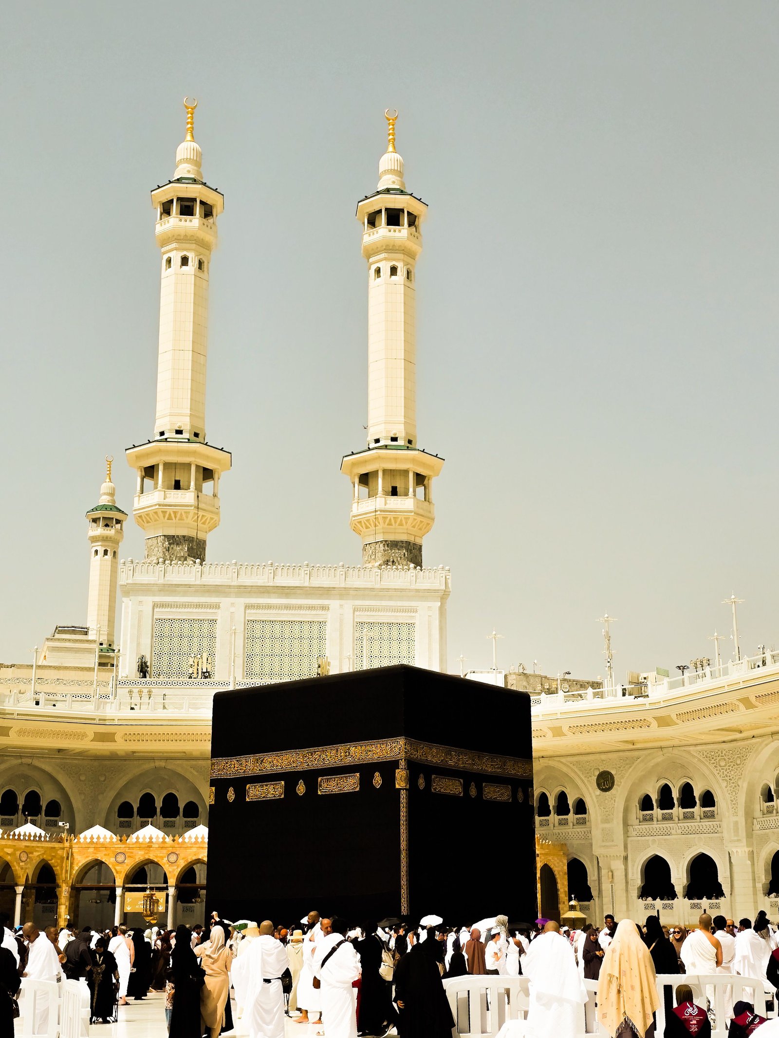 Cheap Umrah Package from Uk with direct Flight And Hotels Near Haram